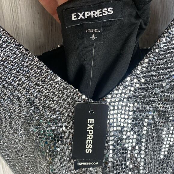 Express Silver Sequin Peplum Tank Small NWT 296 - Picture 4 of 9